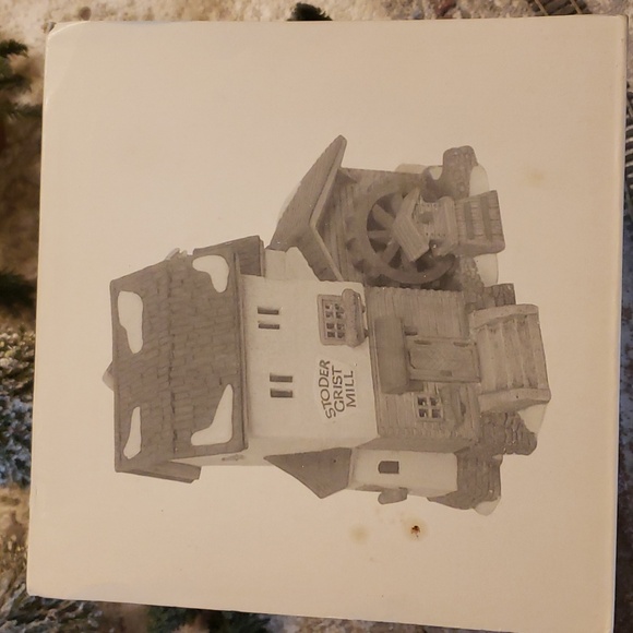 DEPARTMENT 56 - Alpine Village - Stoder Grist Mill - In Original Box - Picture 11 of 11